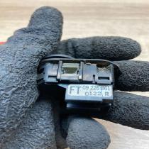 09226861   Wing mirror switch Opel Meriva A