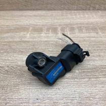 0281002437  With Plug Air pressure sensor Opel Vectra C