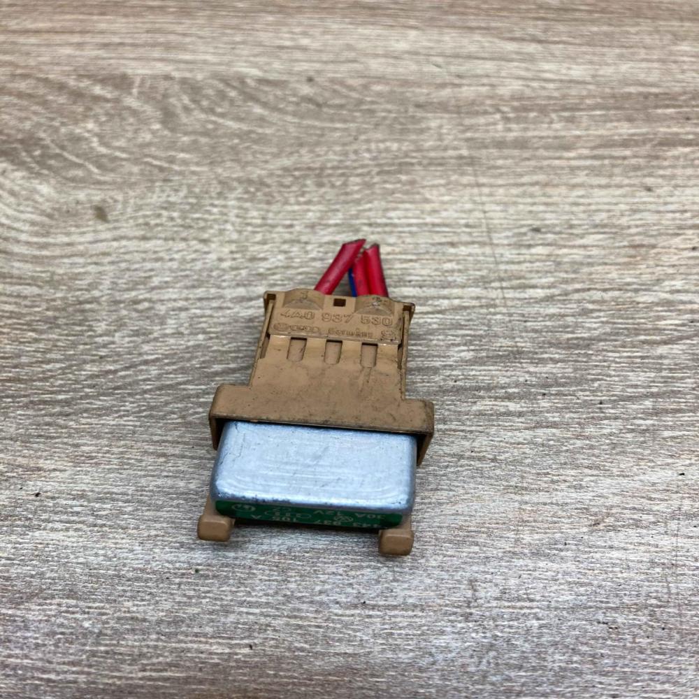 4A0937530 443937105A  Fuse Audi A4 S4 B8 8K