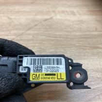 13102025  With Plug Airbag deployment crash/impact sensor Opel Signum