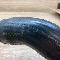 2249669E   Intercooler hose/pipe BMW 5 E39