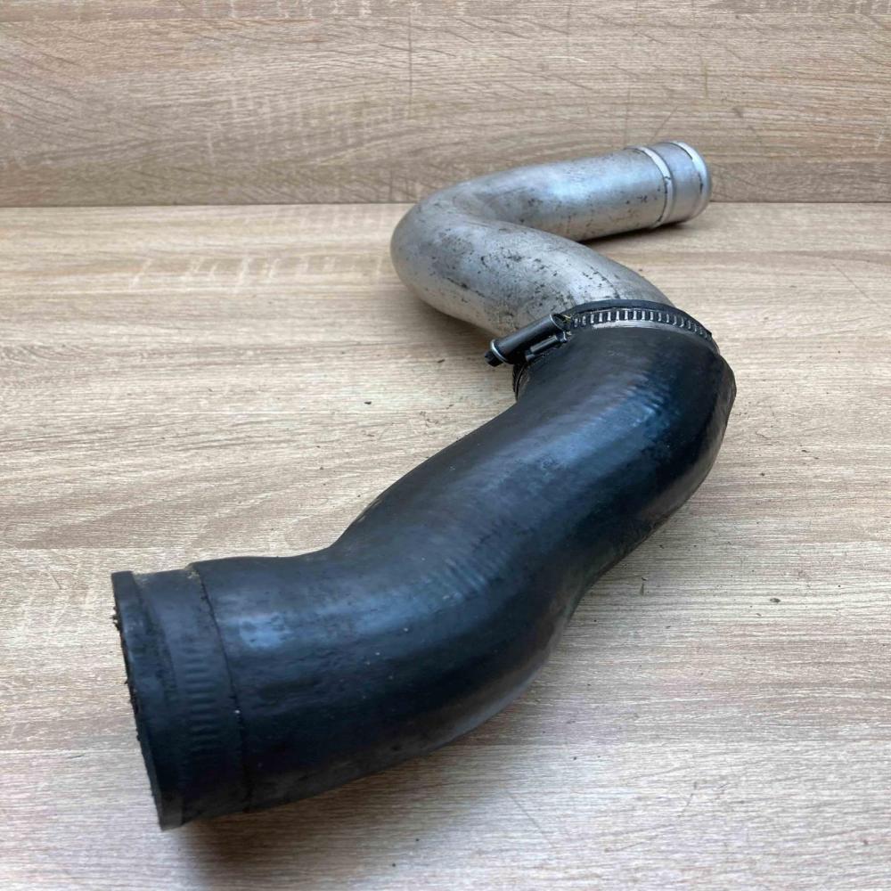 2249669C   Intercooler hose/pipe BMW 3 E46