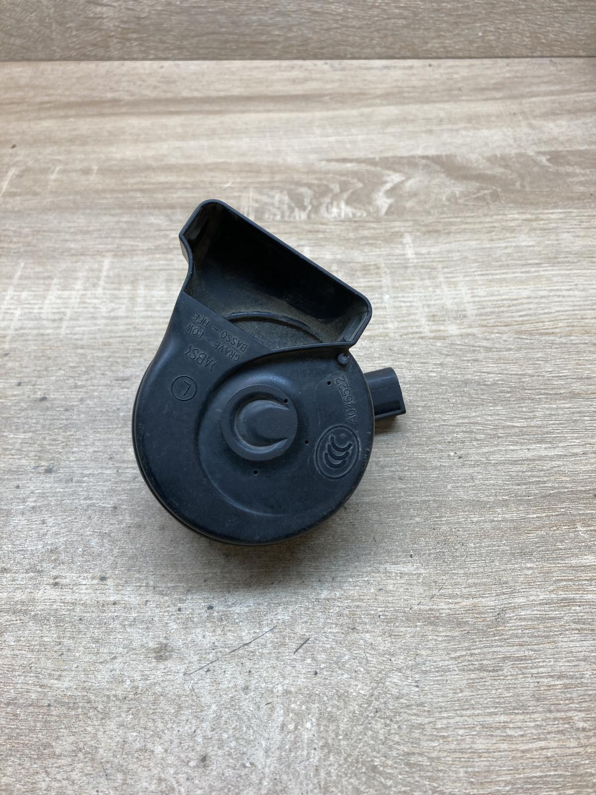 A046522 0055307 55307 Horn signal Nissan Qashqai