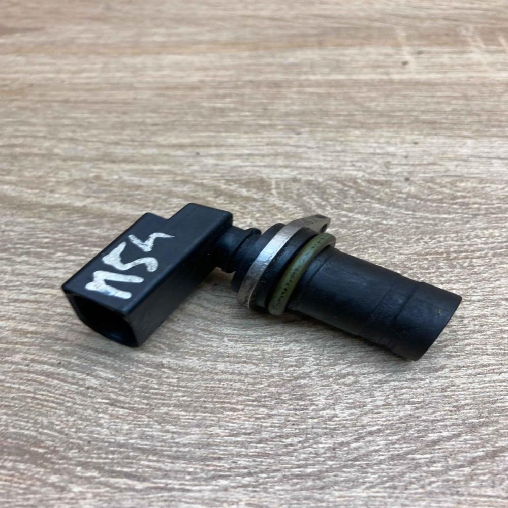 8709616  N54 Camshaft position sensor BMW 5 E60 E61