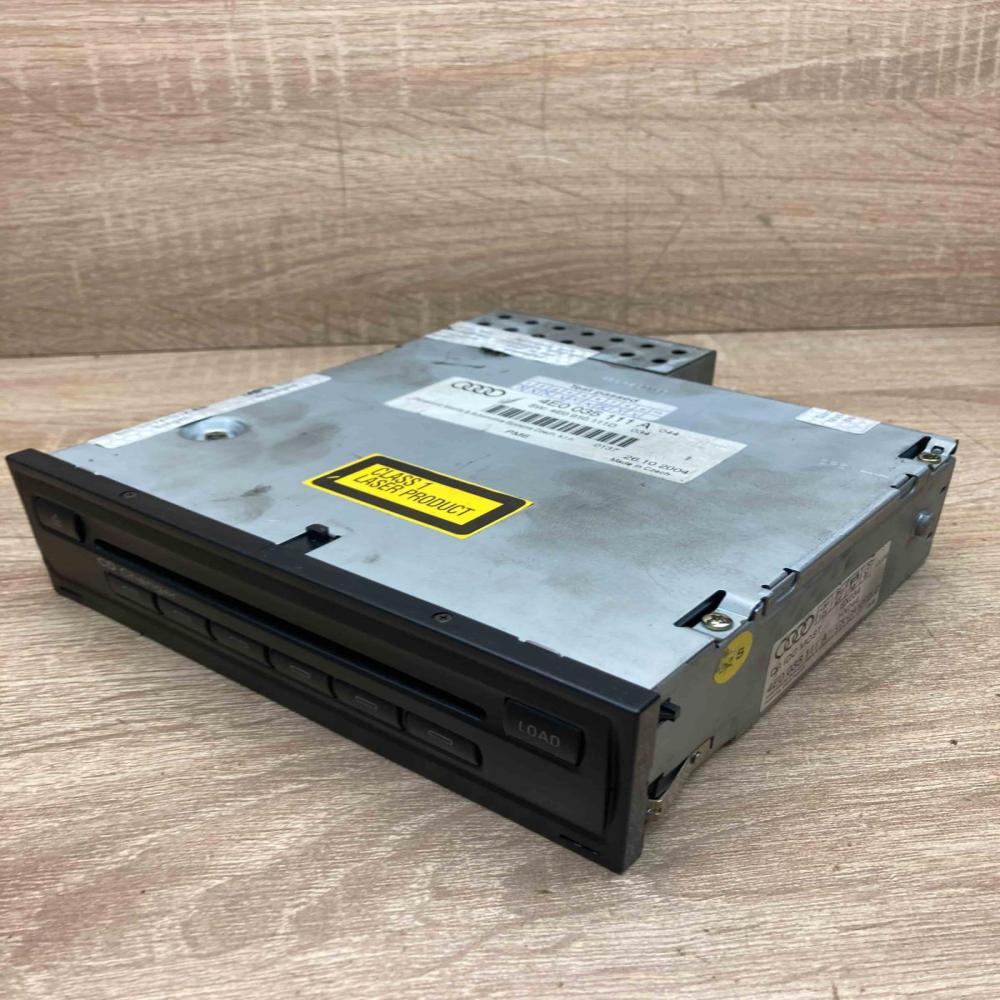4E0035111A 4E0910111D  CD/DVD changer Audi A6 S6 C6 4F