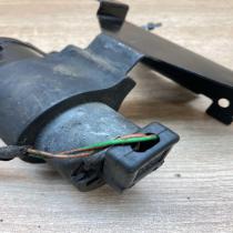 0018351364 0392020026  Coolant heater control valve Mercedes-Benz Vito Viano W63