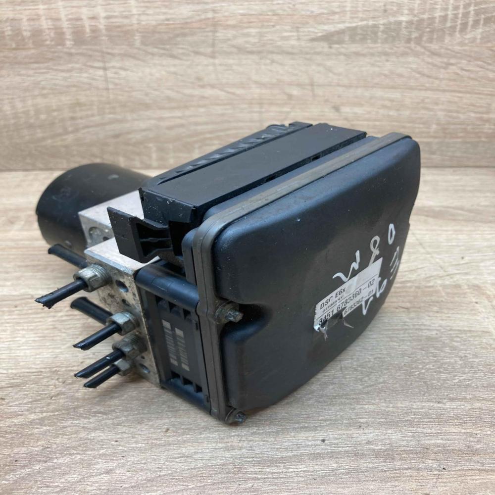 6783360 6774679  ABS Pump BMW 3 E90 E91