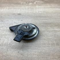 951223A 0151L03  Horn signal Volkswagen Touareg I