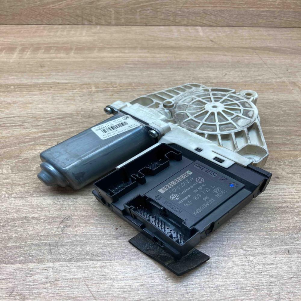 1K0959793L 1K0959701P BVB Front door window regulator motor Ford Mondeo MK IV