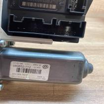 1K0959792L 1K0959702P  Front door window regulator motor Volkswagen PASSAT B6