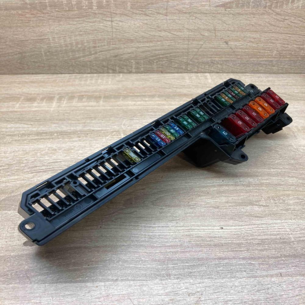 15613290   Fuse module BMW 5 E39