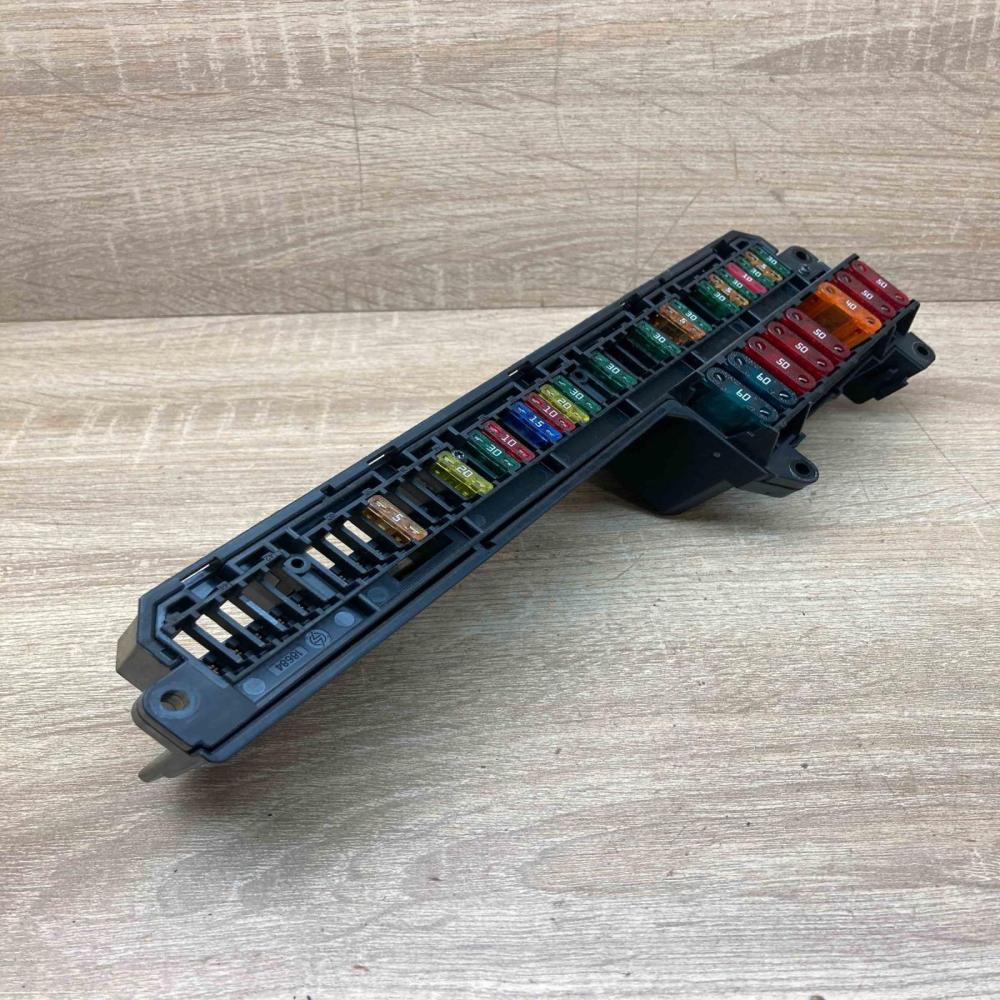 25613290   Fuse module BMW 6 E63 E64