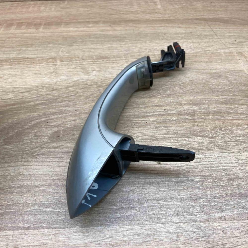 BMW Door Front Right Handle   Front door exterior handle BMW 5 F10 F11