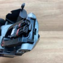 X4718722810 7187228 RH Front Front door exterior handle/bracket BMW 5 GT F07