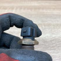 1710535   Coolant temperature sensor BMW 7 E38