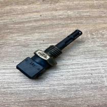 2243946 0824111003  Intake air temperature sensor BMW 7 E65 E66