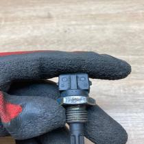 2243946 0824111003  Intake air temperature sensor BMW 7 E65 E66