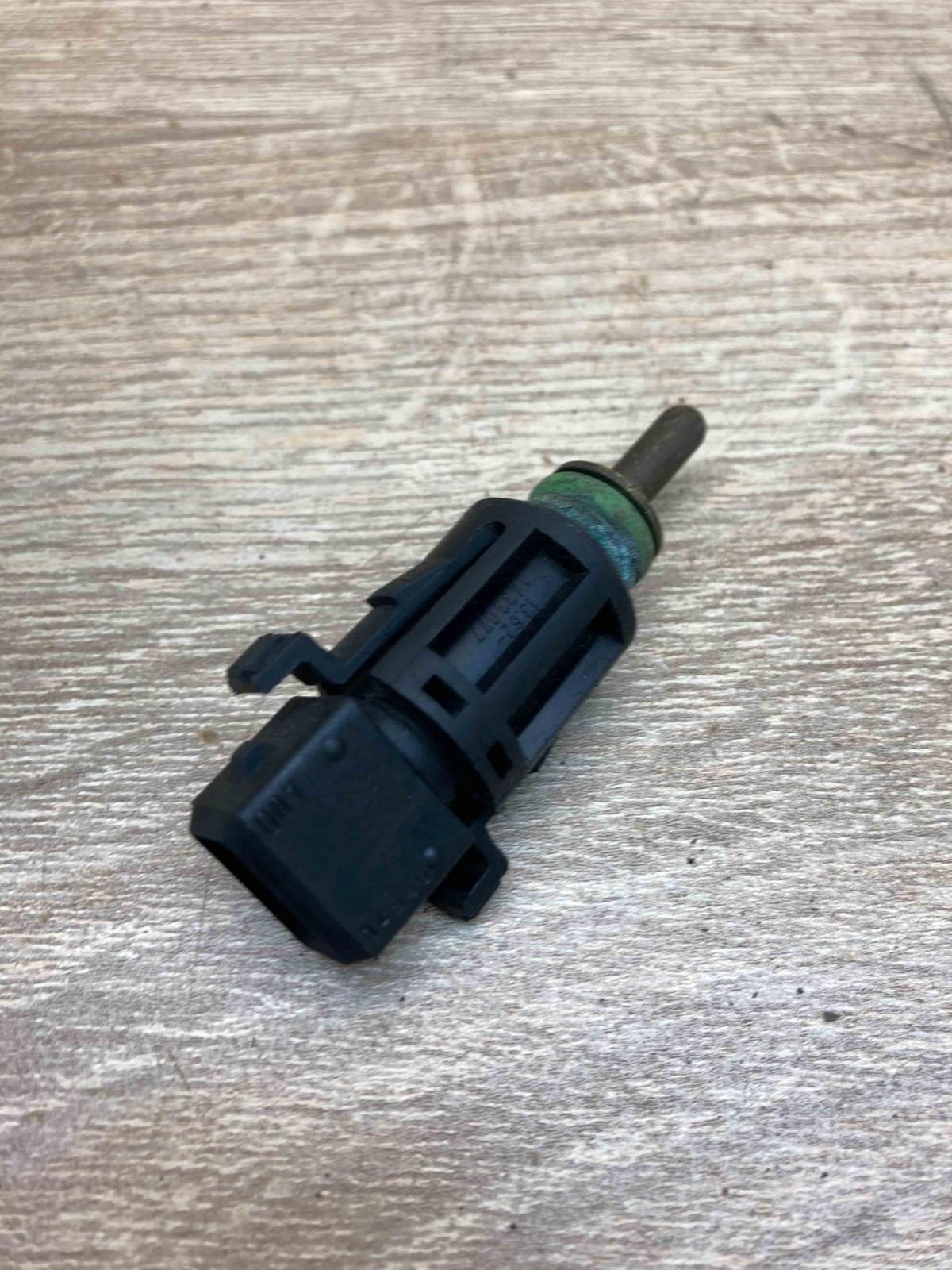 1433077   Coolant temperature sensor BMW 5 E60 E61