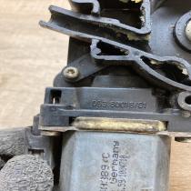 91AB 14A389 C 91AB14A389C  Front door window regulator motor Ford Escort