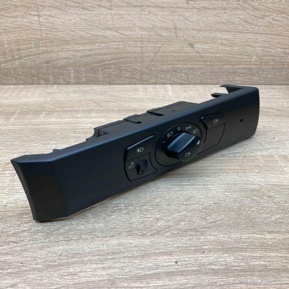 6953735   Light switch BMW 5 E60 E61