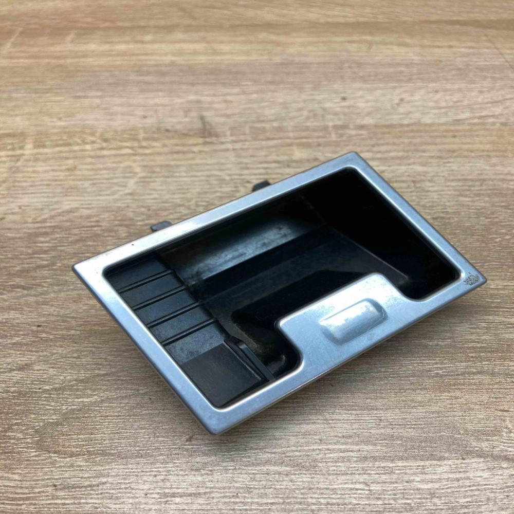 7034098   Car ashtray BMW 5 E60 E61