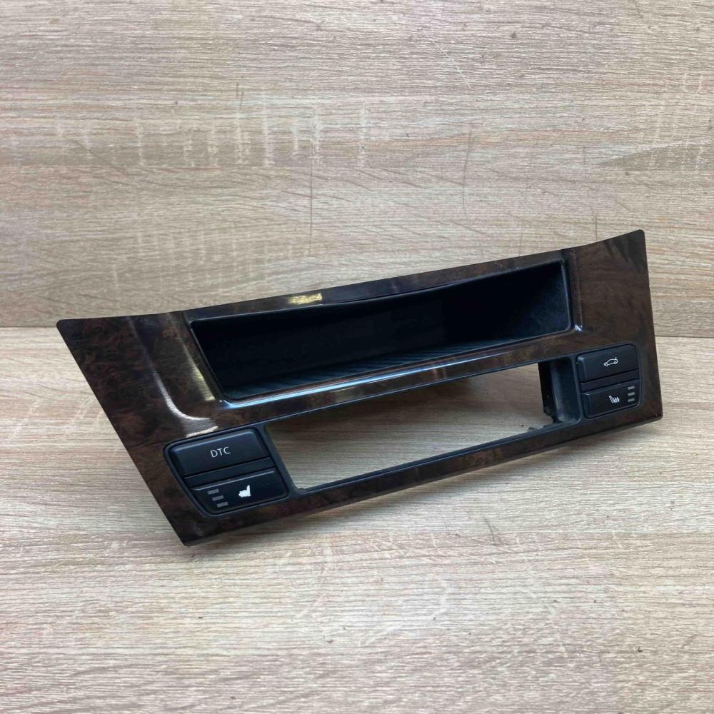 6978675 69139391  Seat heating switch BMW 5 E60 E61