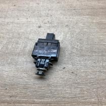 9442070 99W073  Brake pedal sensor switch Volvo S80