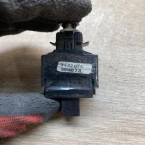9442070 99W073  Brake pedal sensor switch Volvo S80