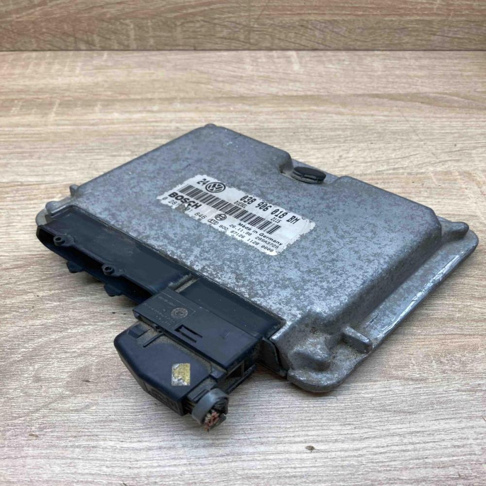 038906018BM 0281001846  Engine control unit/module ECU Volkswagen Golf IV