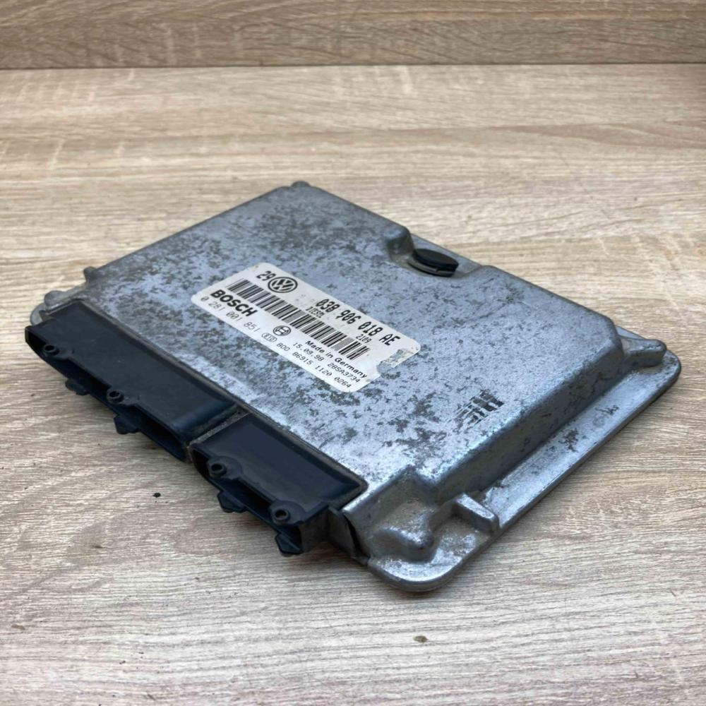 038906018AE 0281001851  Engine control unit/module ECU Volkswagen Golf IV