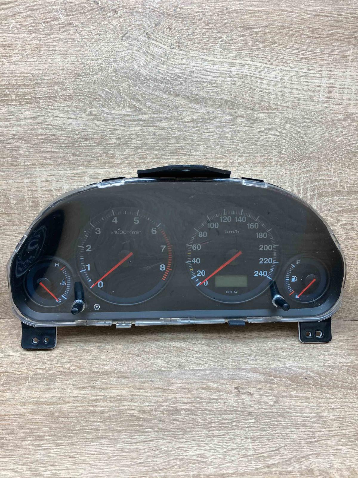 HR 0279 024   Speedometer (instrument cluster) Honda Civic