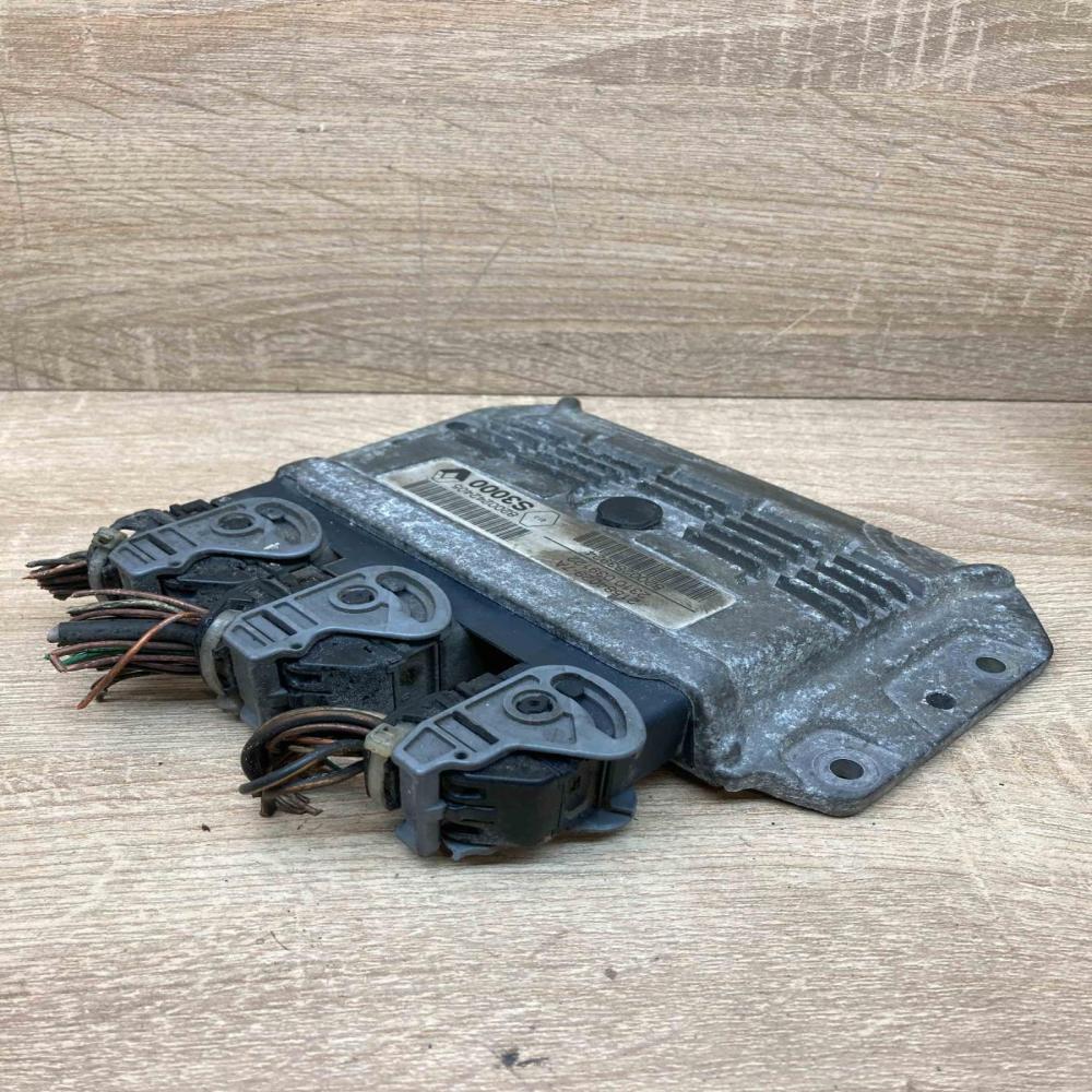 8200242405 21584029 7A With Plug Engine control unit/module ECU Renault Megane I