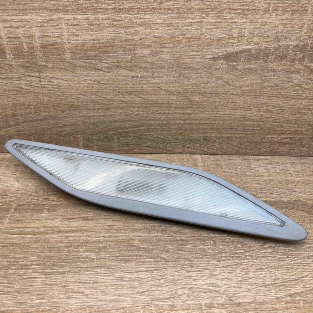 8363608 39820210 Right Side Rear seat light BMW 5 E39