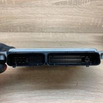 038906019EP 0281010701  Engine control unit/module ECU Volkswagen PASSAT B5