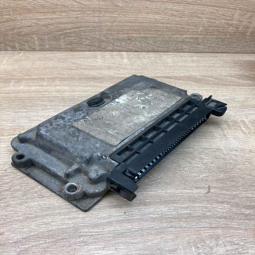 9635217680 0261206162  Engine control unit/module ECU Peugeot 206