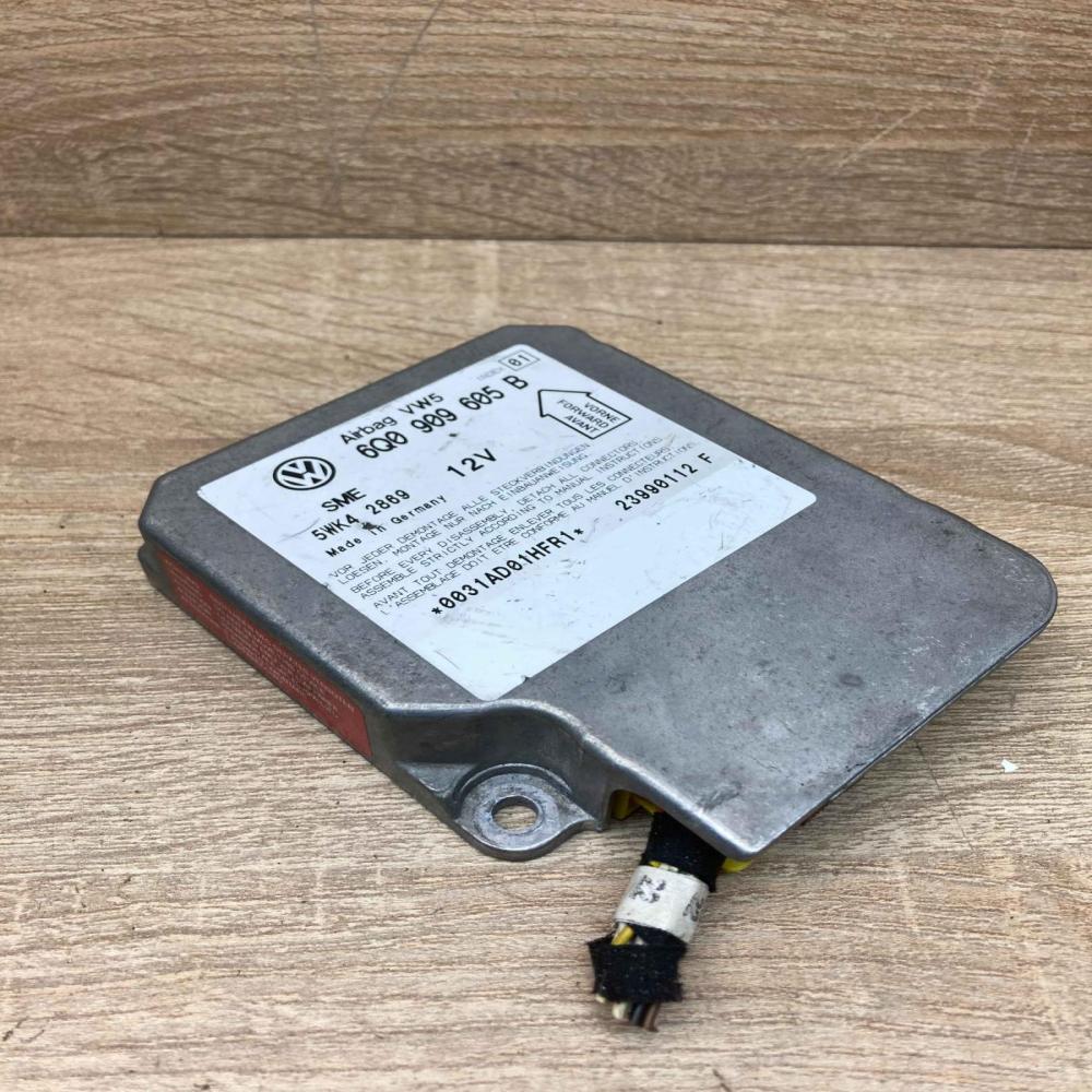 6Q0909605B 5WK42869 With Plug Airbag control unit/module Volkswagen PASSAT B5