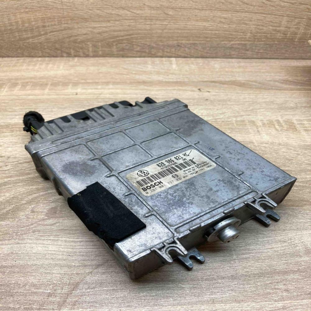 028906021HC 0281001737  Engine control unit/module ECU Volkswagen Sharan