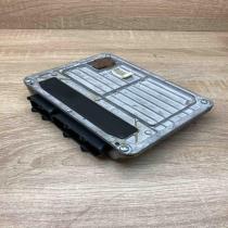 3B0907557C 5WP4332  Engine control unit/module ECU Volkswagen PASSAT B5
