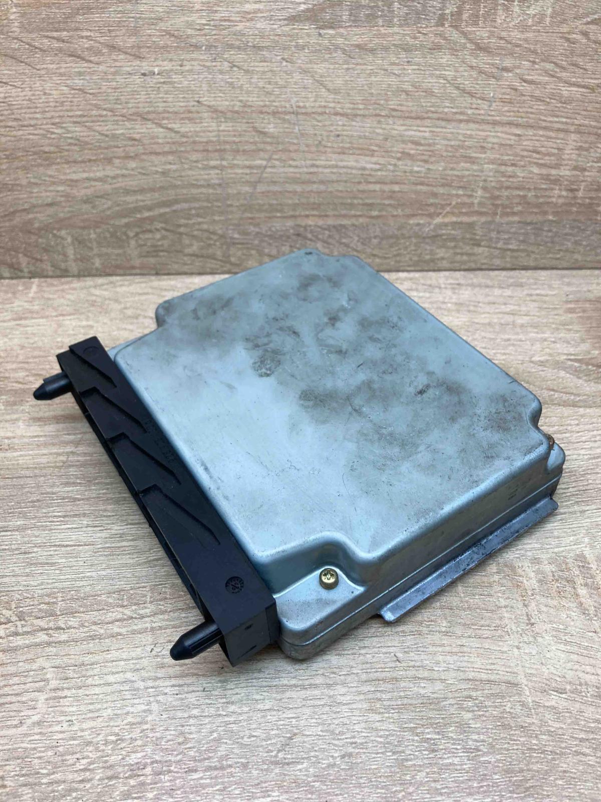 08627471A MB079700 8831 HN2 Engine control unit/module ECU Volvo S60