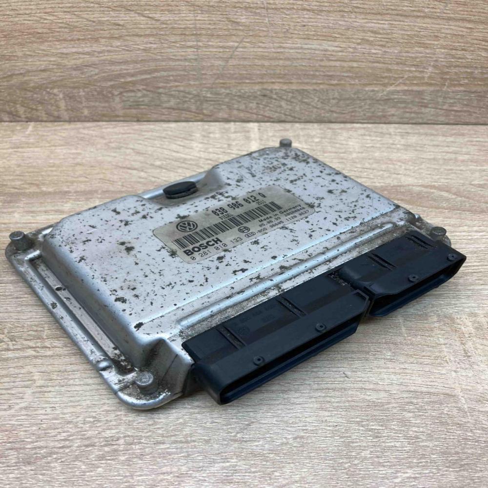 038906012Q 0281010133  Engine control unit/module ECU Volkswagen New Beetle
