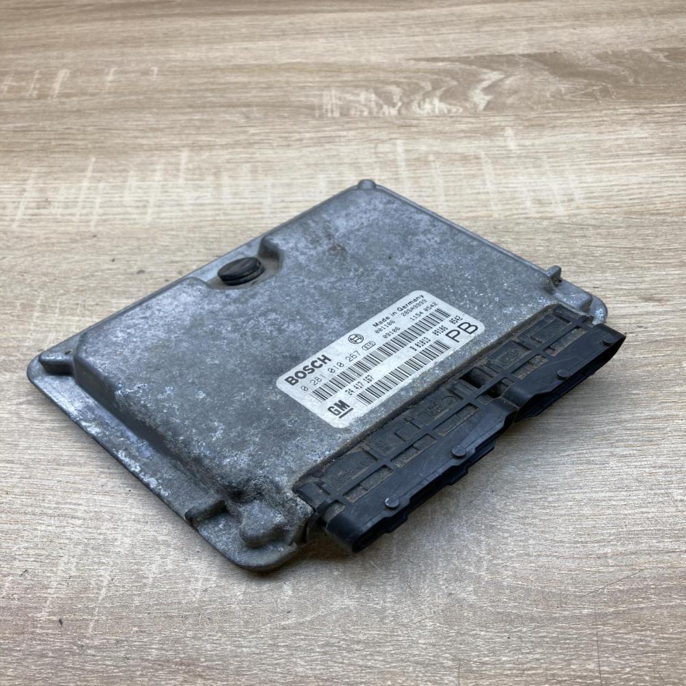 24417167 0281010267  Engine control unit/module ECU Opel Astra G
