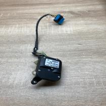 4A0820511 0132801018  Air flap motor/actuator Audi A6 S6 C4 4A