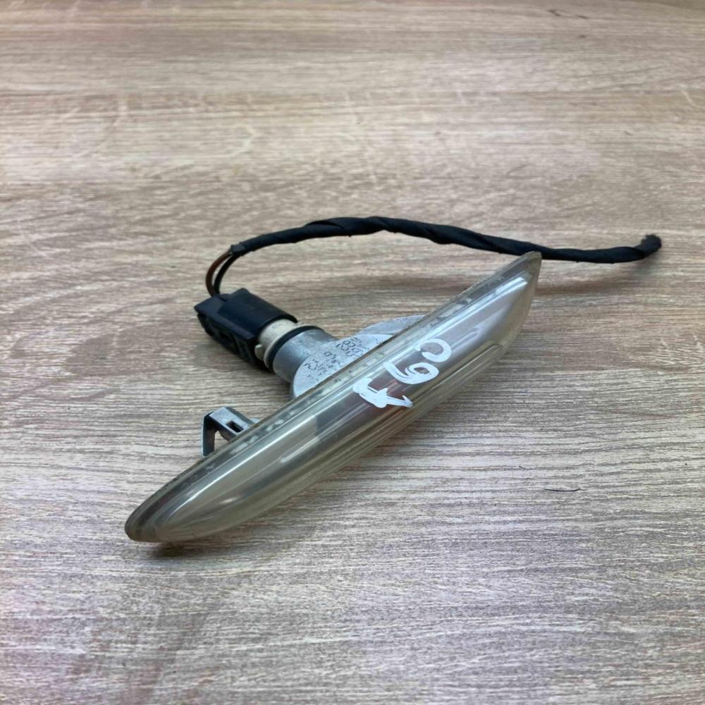 7165742   Front fender indicator light BMW 5 E60 E61