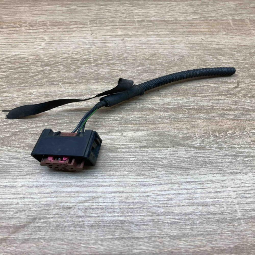 8384668 967360 2  Plug wire BMW X5 F15