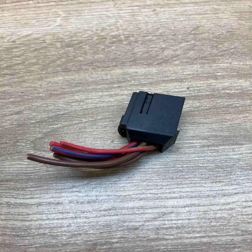 965487   Plug wire BMW 5 F10 F11