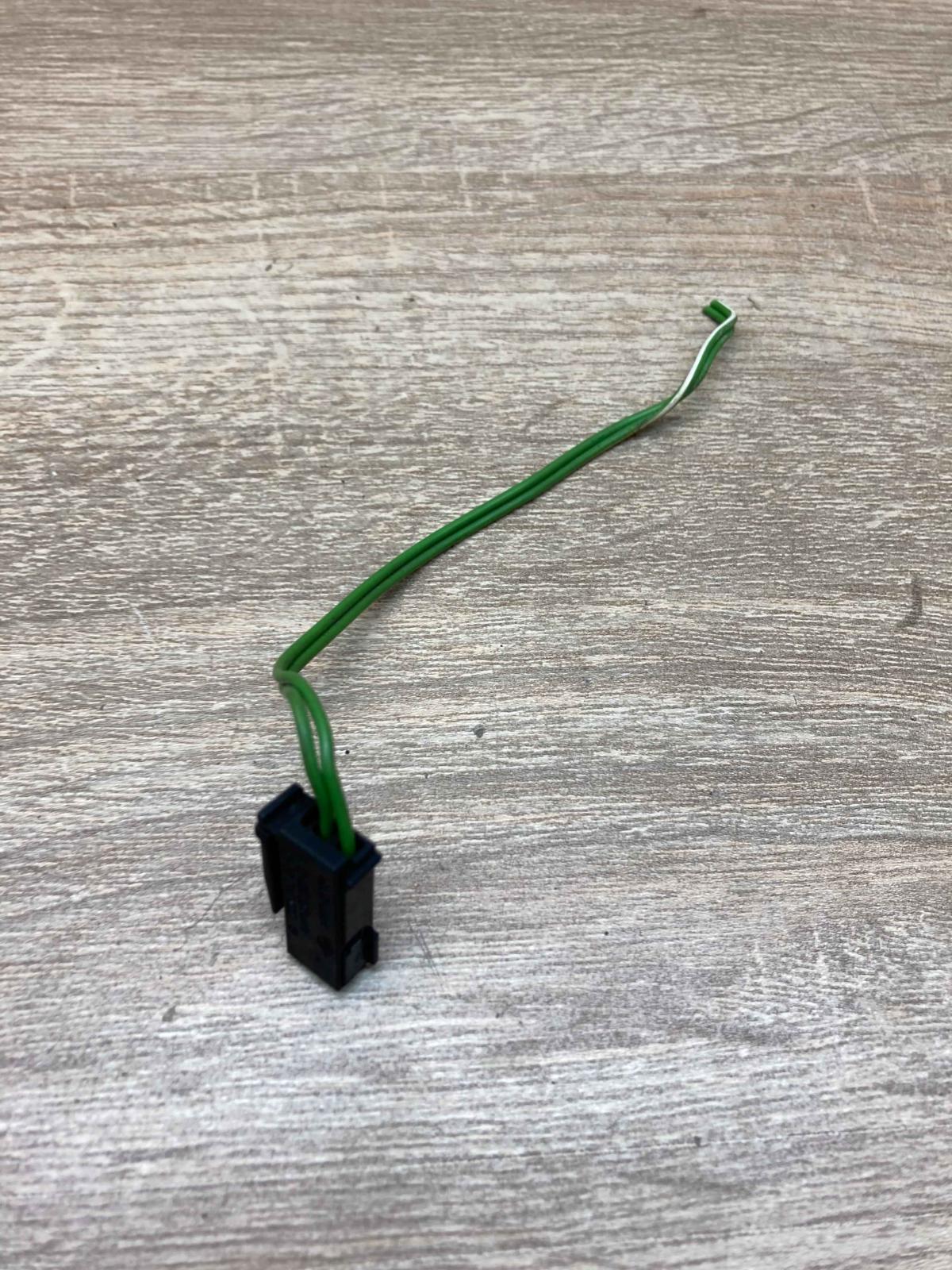 0295454028 965397 2  Plug wire Mercedes-Benz E W210