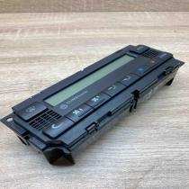 3B2907044J   Climate control unit Volkswagen PASSAT B5