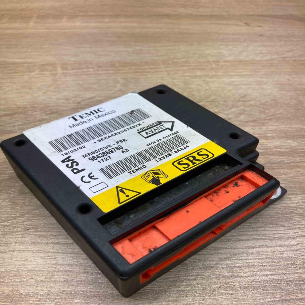 9643869780   Airbag control unit/module Peugeot 607