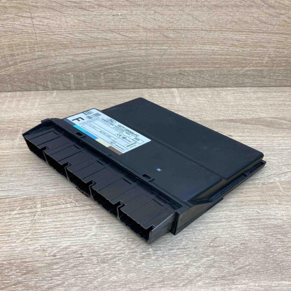 1S7T 15K600 FC 5WK48730E  Comfort/convenience module Ford Focus