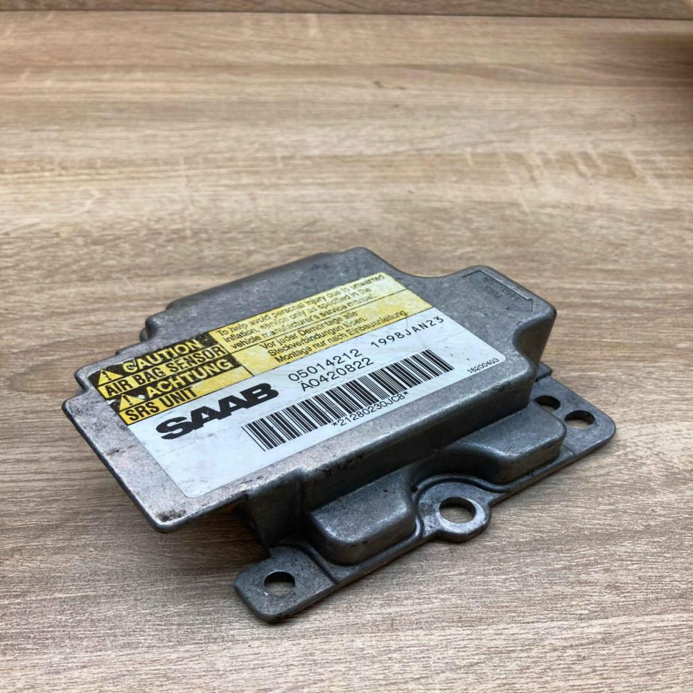 05014212 A0420822  Airbag control unit/module Saab 9-5